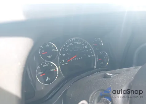 2023 Chevrolet Express Cargo Rwd 2500 Regular Wheelbase Wt from USA, damaged, VIN 1GCWGAFP1P1252487